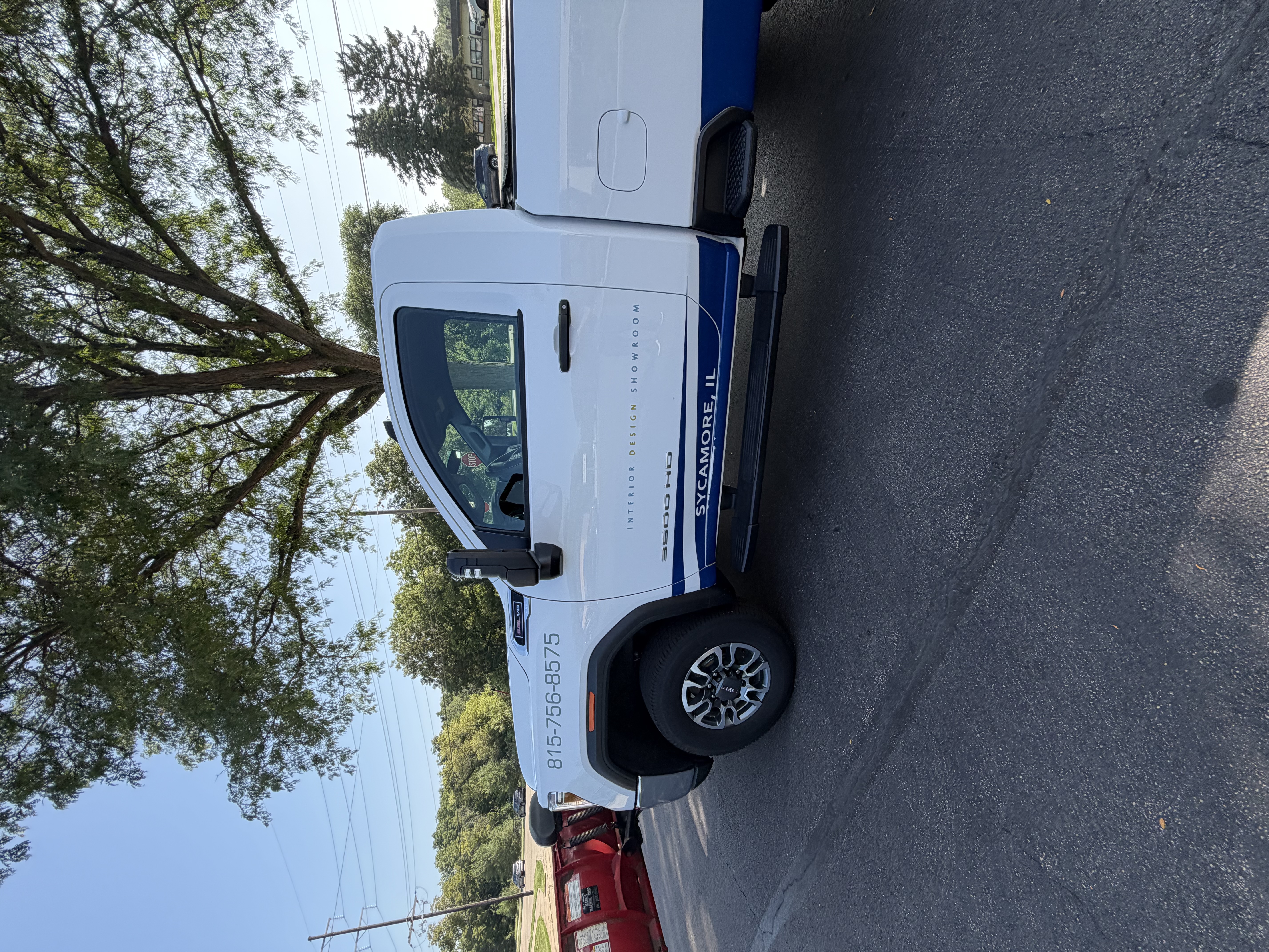 Used 2022 GMC Sierra 3500 Pro w/ Convenience Package AWD/4WD image 8