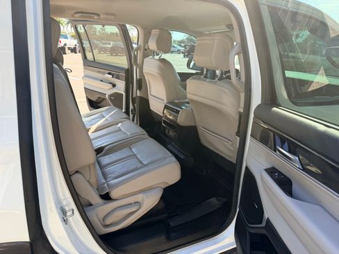 Used 2022 Jeep Wagoneer Series I w/ Convenience Group I image 8