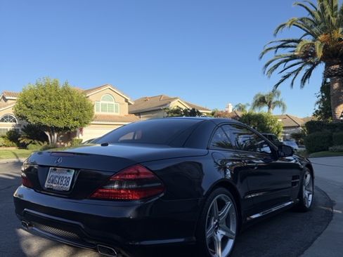 Used 2009 Mercedes-Benz SL 550 image 6