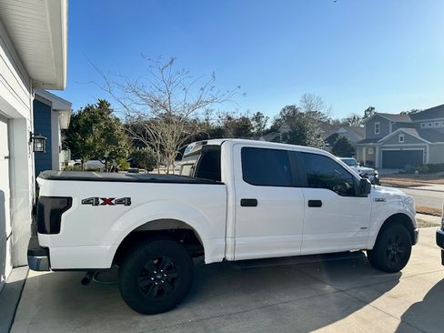 Used 2015 Ford F150 XL w/ Equipment Group 101A Mid image 1