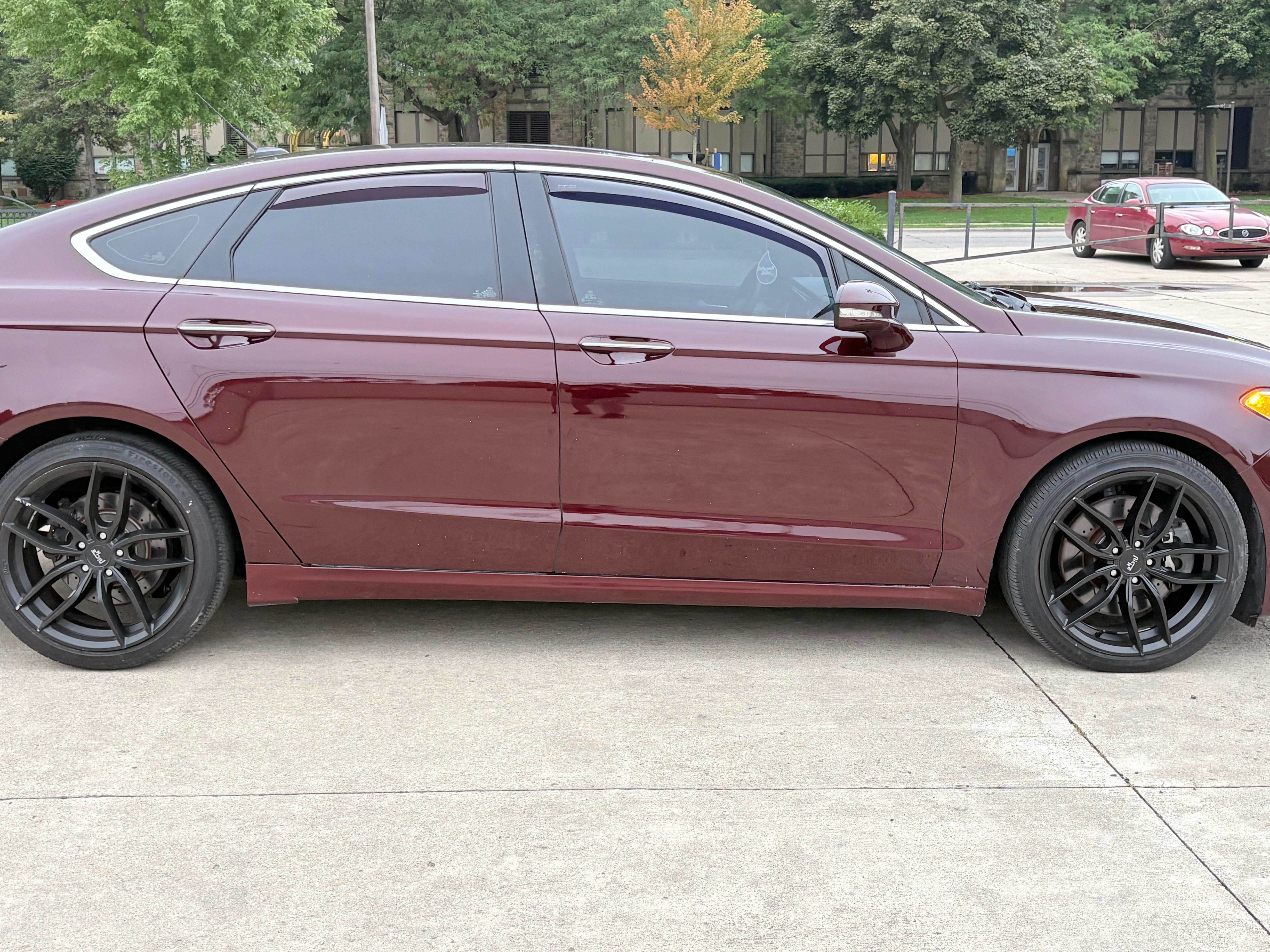 Used 2017 Ford Fusion Sport w/ Equipment Group 401A AWD/4WD image 8