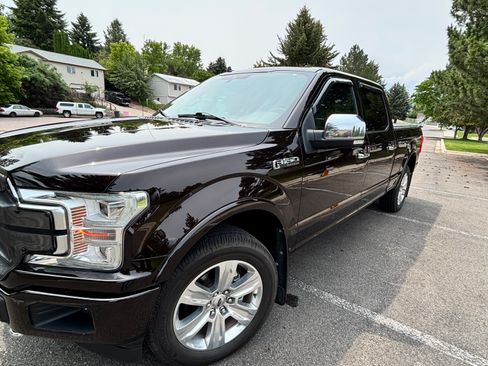 Used 2020 Ford F150 Platinum w/ Equipment Group 701A Luxury AWD/4WD image 10