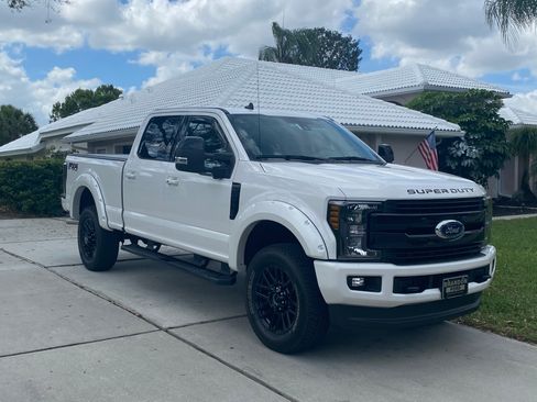 Used 2019 Ford F250 Lariat w/ Lariat Ultimate Package image 2