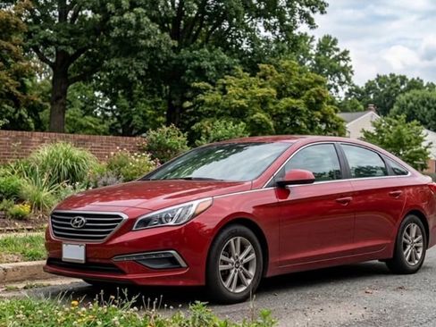 Used 2015 Hyundai Sonata SE w/ Option Group 09 image 2