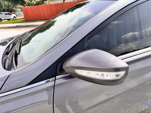 Used 2013 Hyundai Sonata Limited FWD image 13
