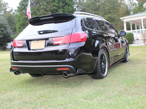 Used 2011 Acura TSX Sport Wagon image 6