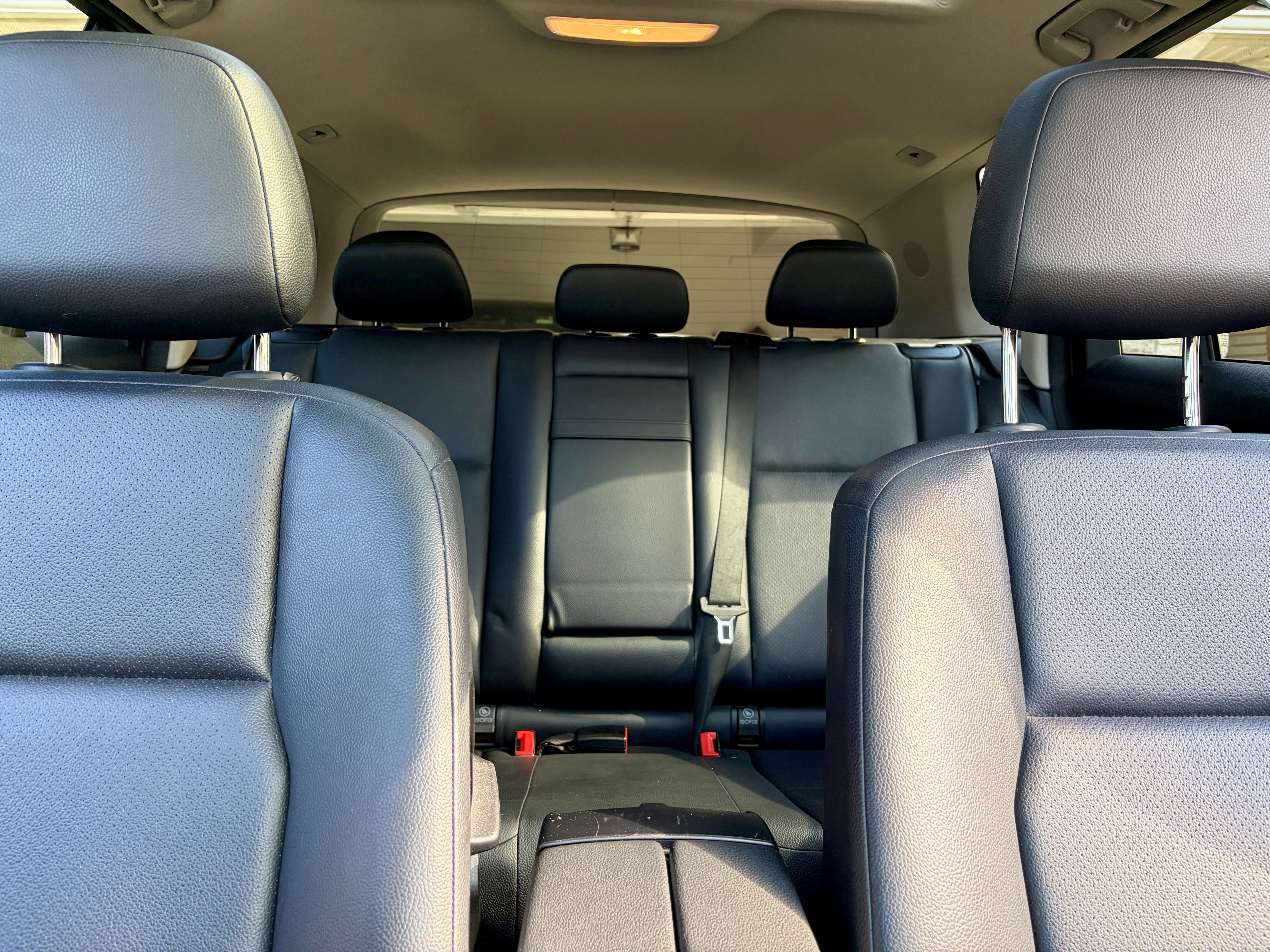 Used 2011 Mercedes-Benz GLK 350 4MATIC image 22