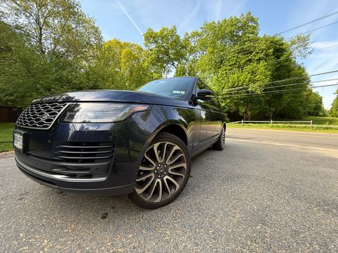 Used 2019 Land Rover Range Rover Long Wheelbase Supercharged AWD/4WD image 6