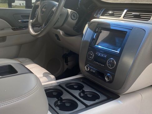Used 2012 GMC Sierra 2500 SLT AWD/4WD image 10