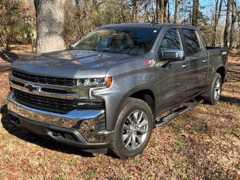 Used 2021 Chevrolet Silverado 1500 LT w/ All Star Edition Plus image 4