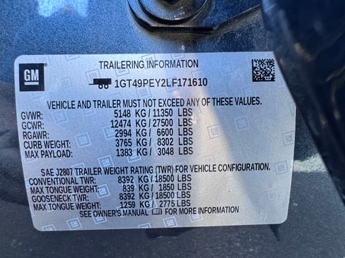 Used 2020 GMC Sierra 2500 AT4 w/ AT4 Premium Package image 11