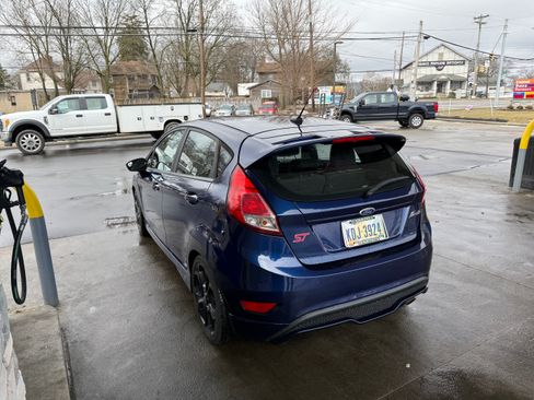 Used 2016 Ford Fiesta ST image 10