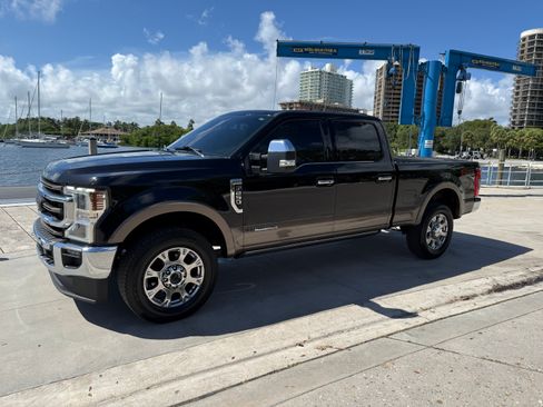 Used 2020 Ford F250 King Ranch w/ King Ranch Ultimate Package image 4