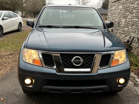 Used 2014 Nissan Frontier SV w/ SV Value Truck Package image 15
