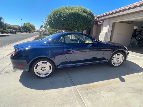 Used 2004 Lexus SC 430 Convertible image 6
