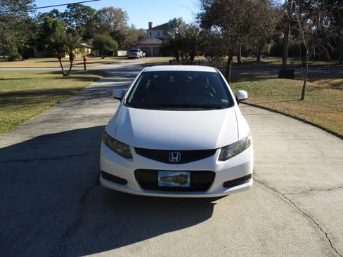 Used 2013 Honda Civic LX image 8