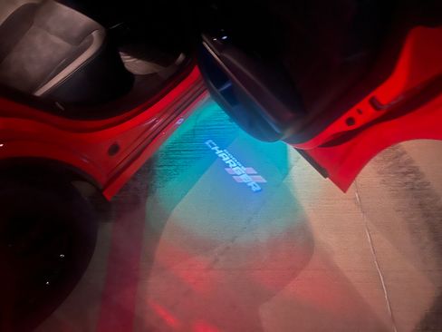 Used 2018 Dodge Charger GT image 16