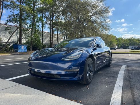 Used 2018 Tesla Model 3 Long Range RWD image 6