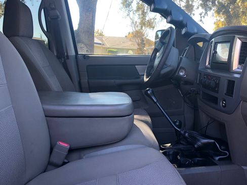 Used 2006 Dodge Ram 3500 Truck SLT image 25