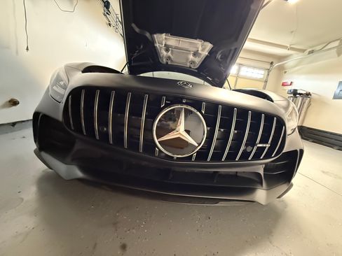 Used 2020 Mercedes-Benz AMG GT R image 12