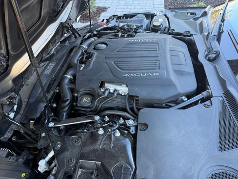 Used 2023 Jaguar F-TYPE R-Dynamic image 28