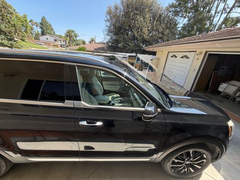 Used 2020 Kia Telluride SX w/ Towing Package FWD image 8