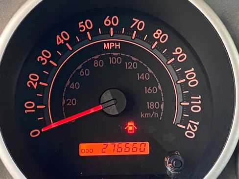 Used 2010 Toyota Sequoia SR5 image 8