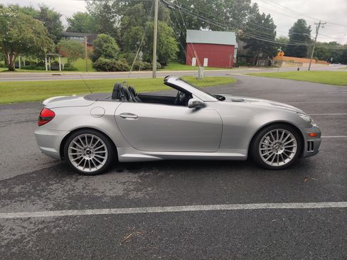 Used 2007 Mercedes-Benz SLK 55 AMG image 31