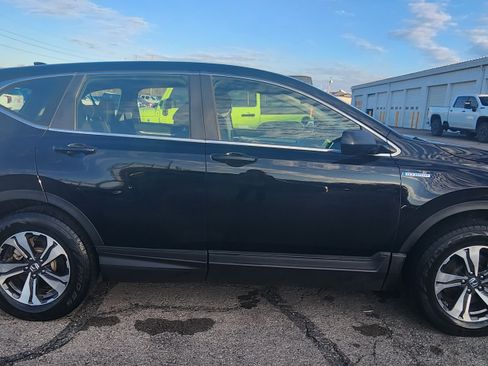 Used 2020 Honda CR-V LX image 1