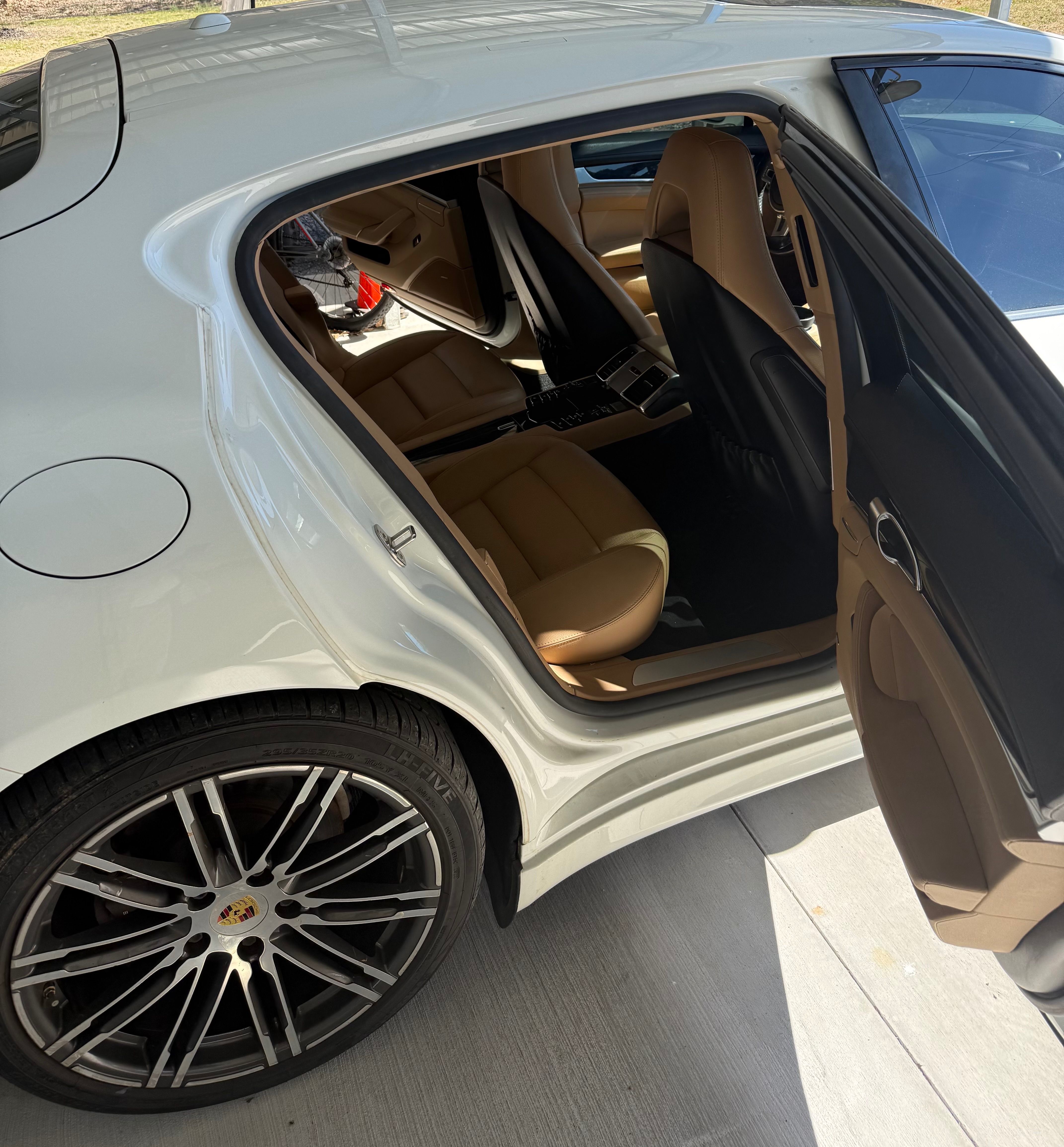 Used 2016 Porsche Panamera Edition RWD image 12