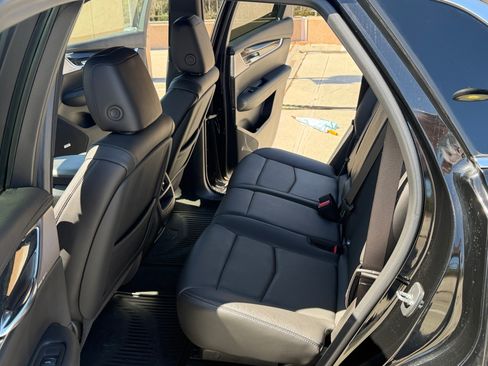 Used 2020 Cadillac XT5 Premium Luxury image 17