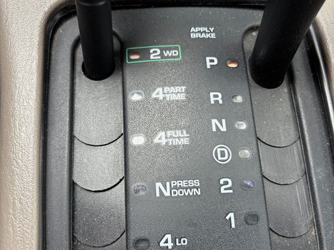 Used 2002 Jeep Grand Cherokee Laredo image 11