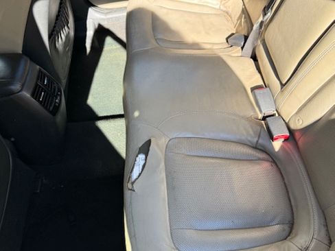 Used 2012 Kia Optima Hybrid w/ Hybrid Premium Technology Pkg image 13