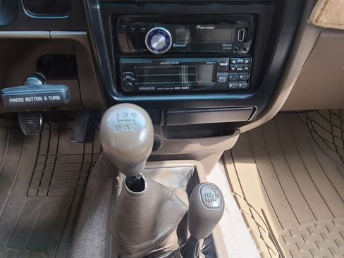 Used 1999 Toyota Tacoma 4x4 Xtracab V6 image 6