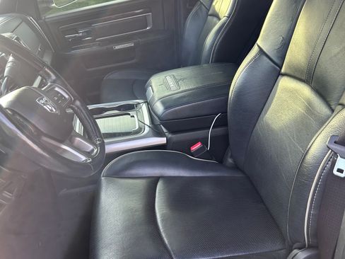 Used 2017 RAM 3500 Laramie Longhorn image 9