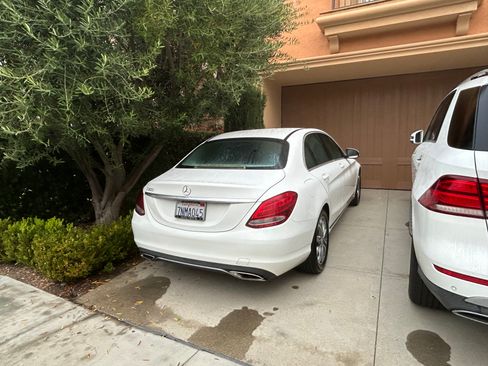 Used 2016 Mercedes-Benz C 300 Sedan image 2