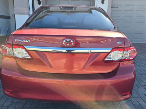 Used 2011 Toyota Corolla LE image 4