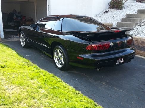 Used 2000 Pontiac Firebird Formula RWD image 15