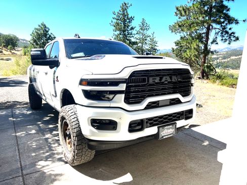 Used 2025 RAM 3500 Laramie w/ Night Edition image 2
