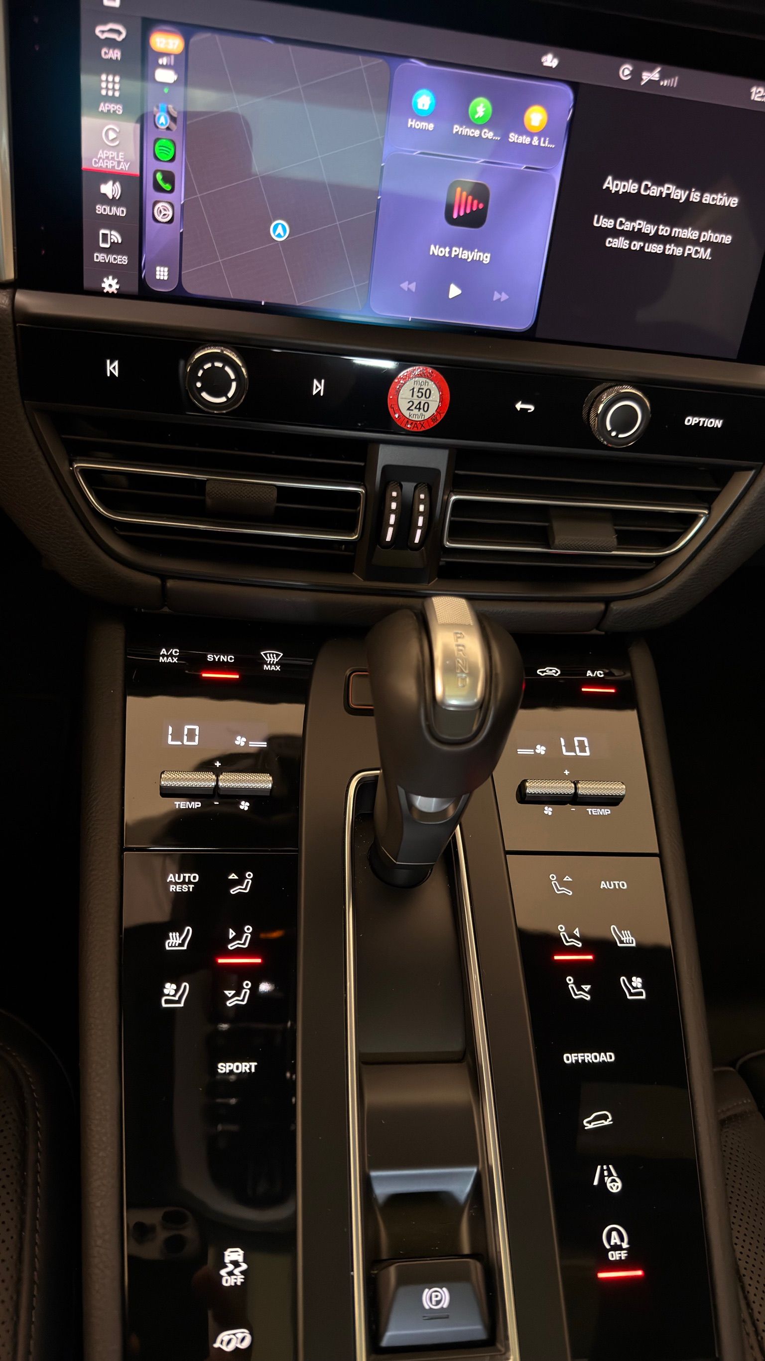 Used 2023 Porsche Macan AWD/4WD image 8