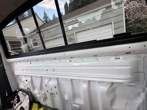 Used 1997 Nissan Pickup XE image 22