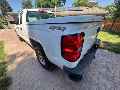 Used 2018 Chevrolet Silverado 1500 W/T w/ Trailering Package image 16