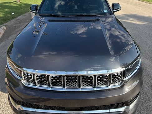 Used 2023 Jeep Grand Wagoneer Series II AWD/4WD image 27
