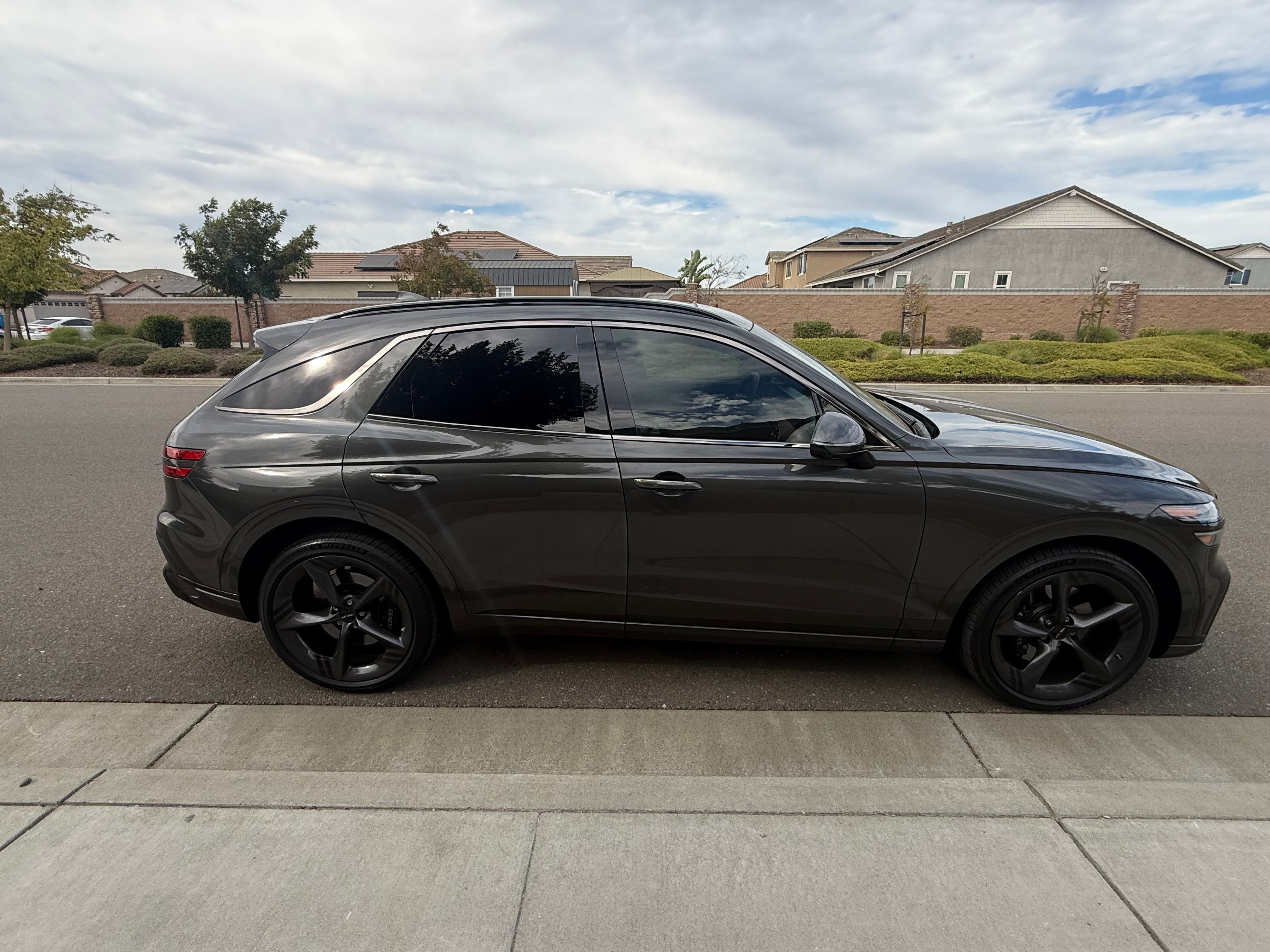 Used 2026 Genesis GV70 2.5T Sport Prestige AWD/4WD image 4