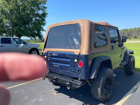 Used 2002 Jeep Wrangler X AWD/4WD image 5
