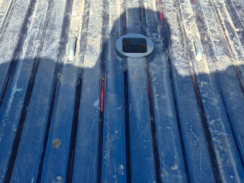 Used 2021 Chevrolet Silverado 2500 LTZ w/ LTZ Convenience Package image 10