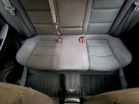 Used 2014 Chevrolet Cruze LT image 12