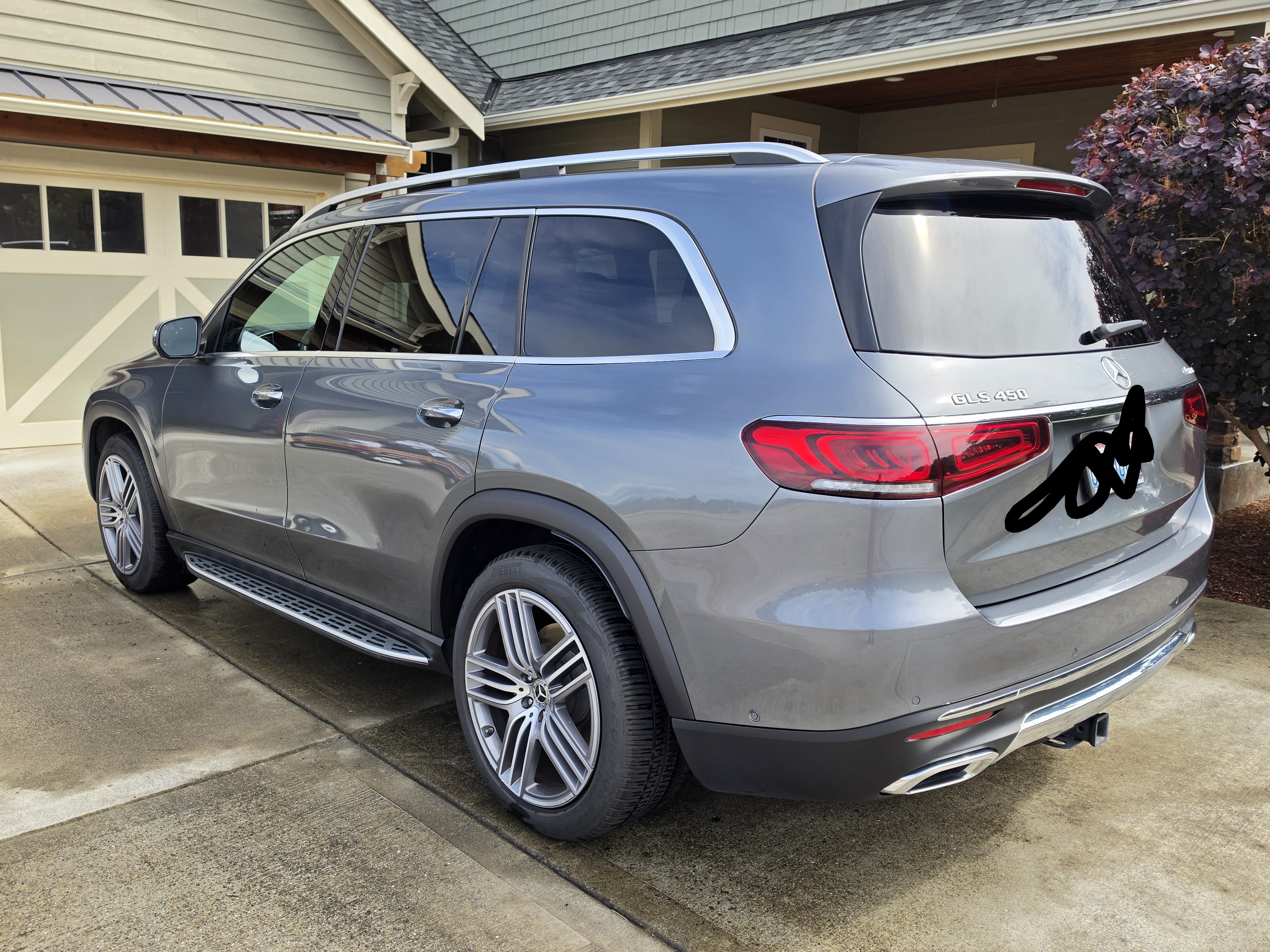 Used 2022 Mercedes-Benz GLS 450 4MATIC image 2