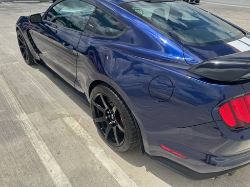 Used 2018 Ford Mustang Shelby GT350R w/ GT350R Equipment Group 920A image 11