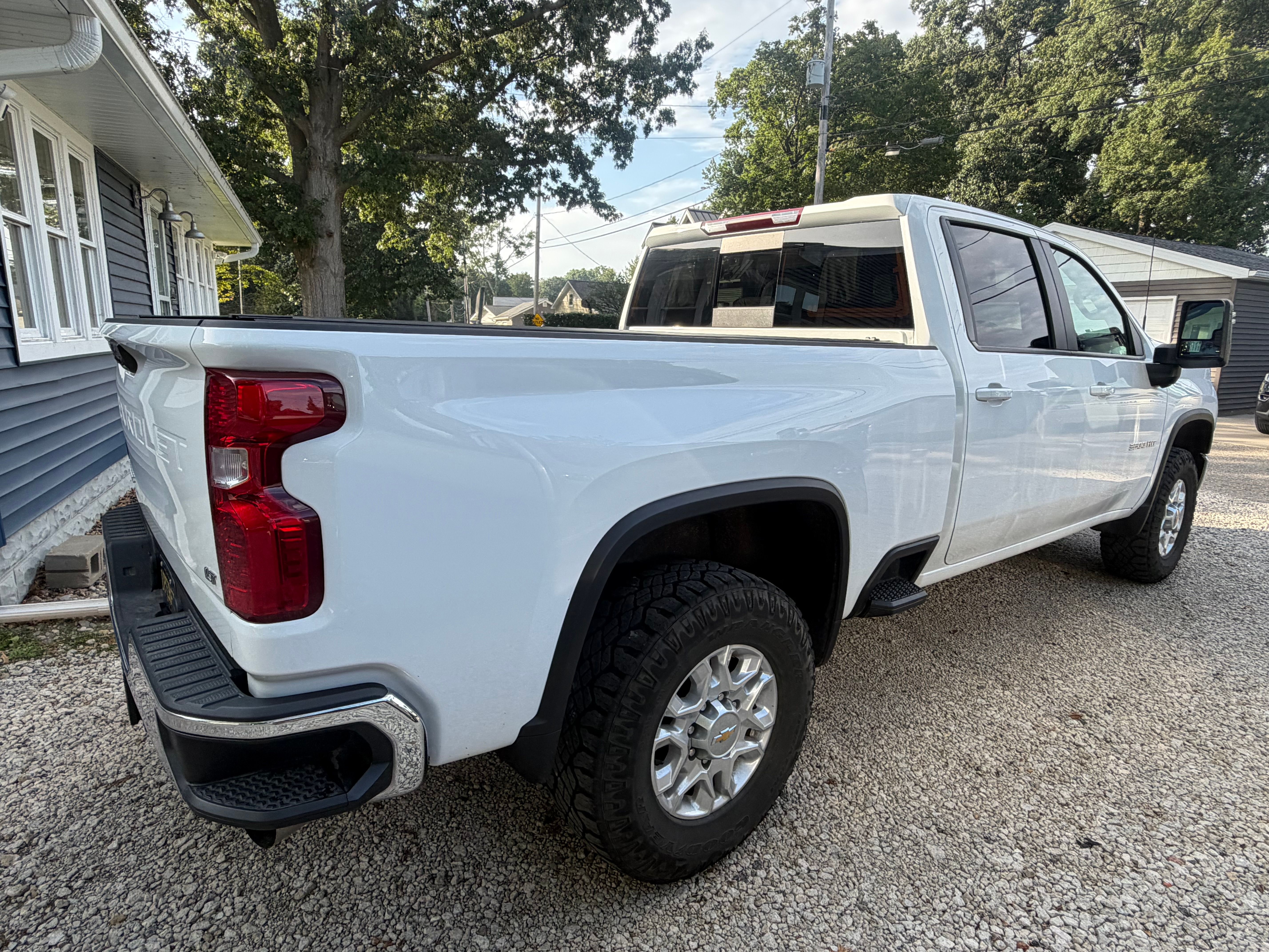 Used 2022 Chevrolet Silverado 3500 LT w/ Convenience Package AWD/4WD image 5